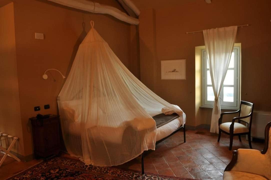 Antico Borgo Hotel Кунео Екстериор снимка